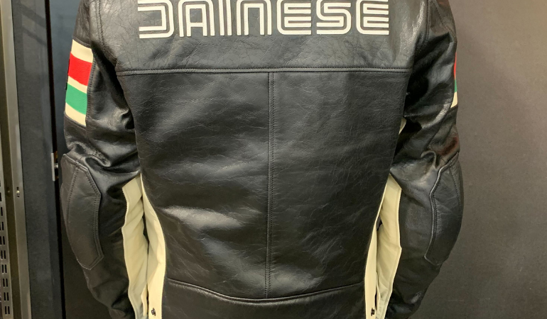 HF D1 LEATHER JACKET｜── ヘリテイジの奥にある“本気のライディング